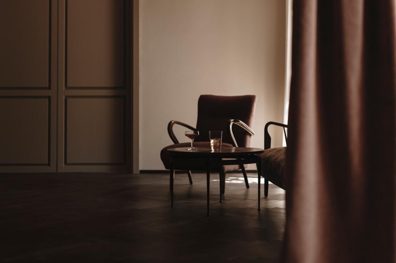 Parkhotel Mondschein, A Member Of Design Hotels Bolzano Exterior foto