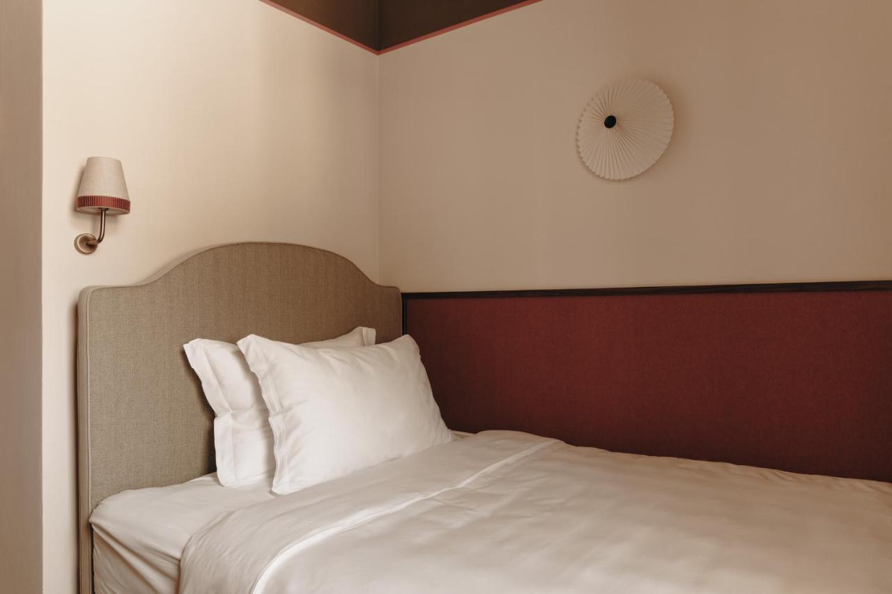 Parkhotel Mondschein, A Member Of Design Hotels Bolzano Exterior foto