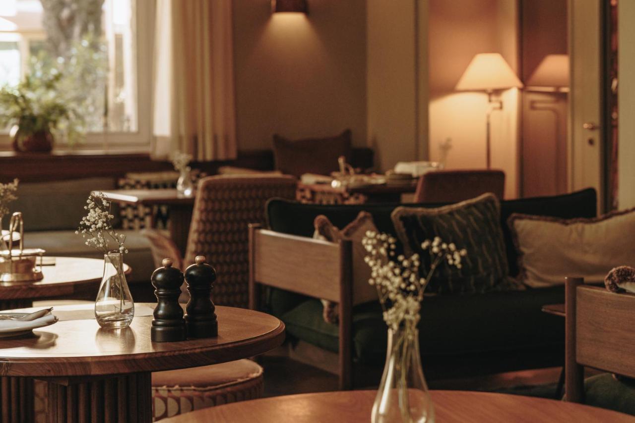 Parkhotel Mondschein, A Member Of Design Hotels Bolzano Exterior foto